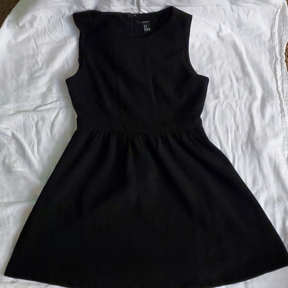 Forever 21 black dress